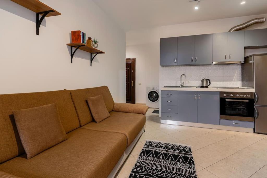 New Bazaar Apartment Тирана Екстер'єр фото