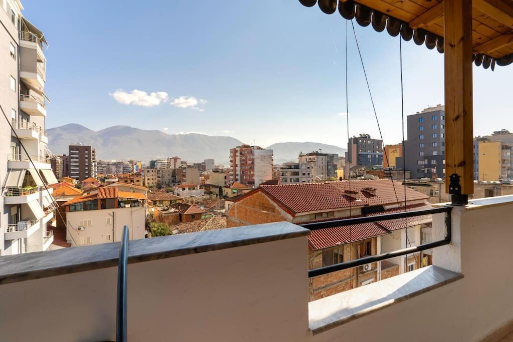 New Bazaar Apartment Тирана Екстер'єр фото