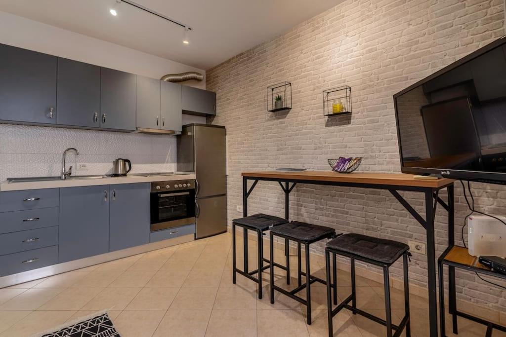 New Bazaar Apartment Тирана Екстер'єр фото
